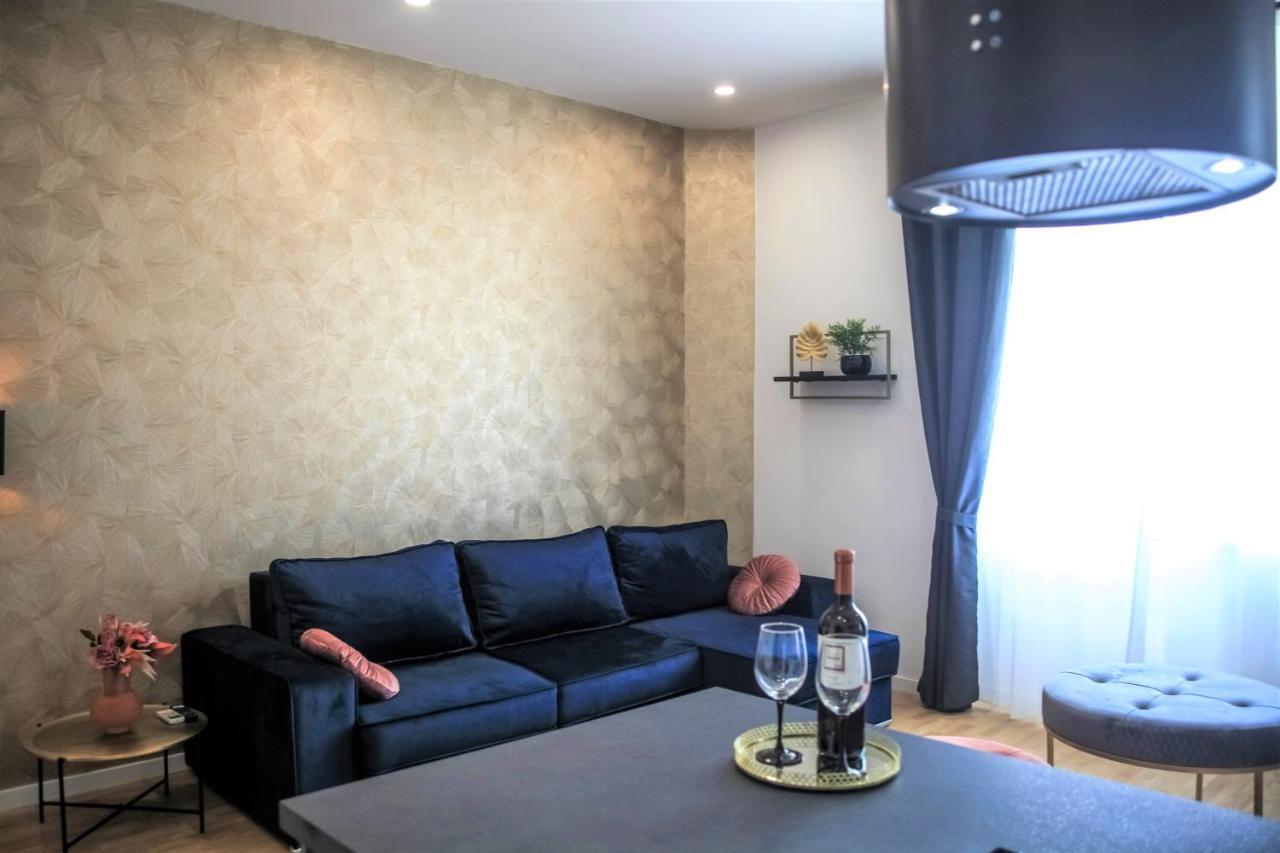 Hedone City Luxury Apartments With Free Parking Pola Esterno foto