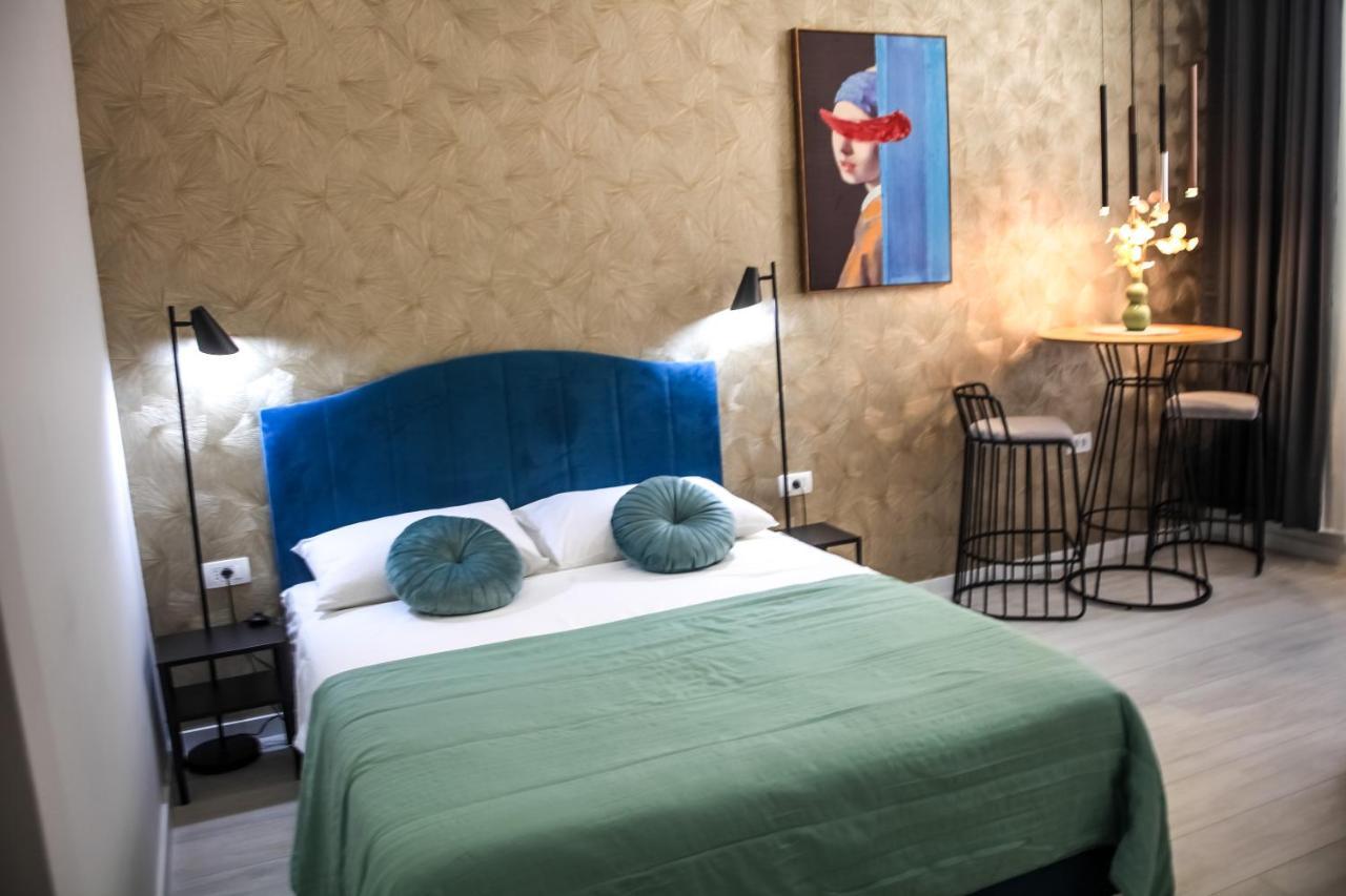 Hedone City Luxury Apartments With Free Parking Pola Esterno foto