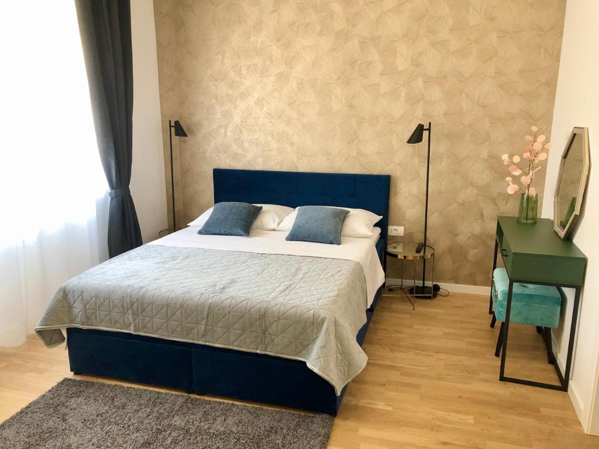 Hedone City Luxury Apartments With Free Parking Pola Esterno foto