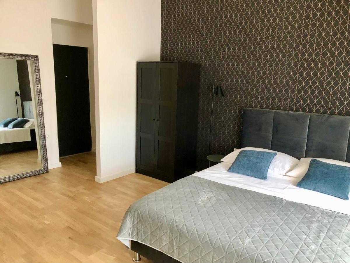 Hedone City Luxury Apartments With Free Parking Pola Esterno foto